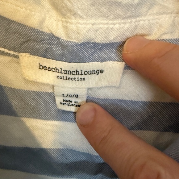beachlunchlounge Blue & White Vertical Stripe Button-Down Shirt - Picture 3 of 4